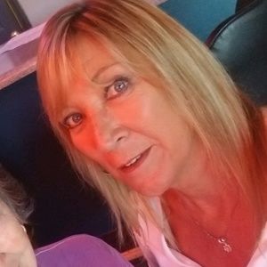 Meet your Posher, Annie